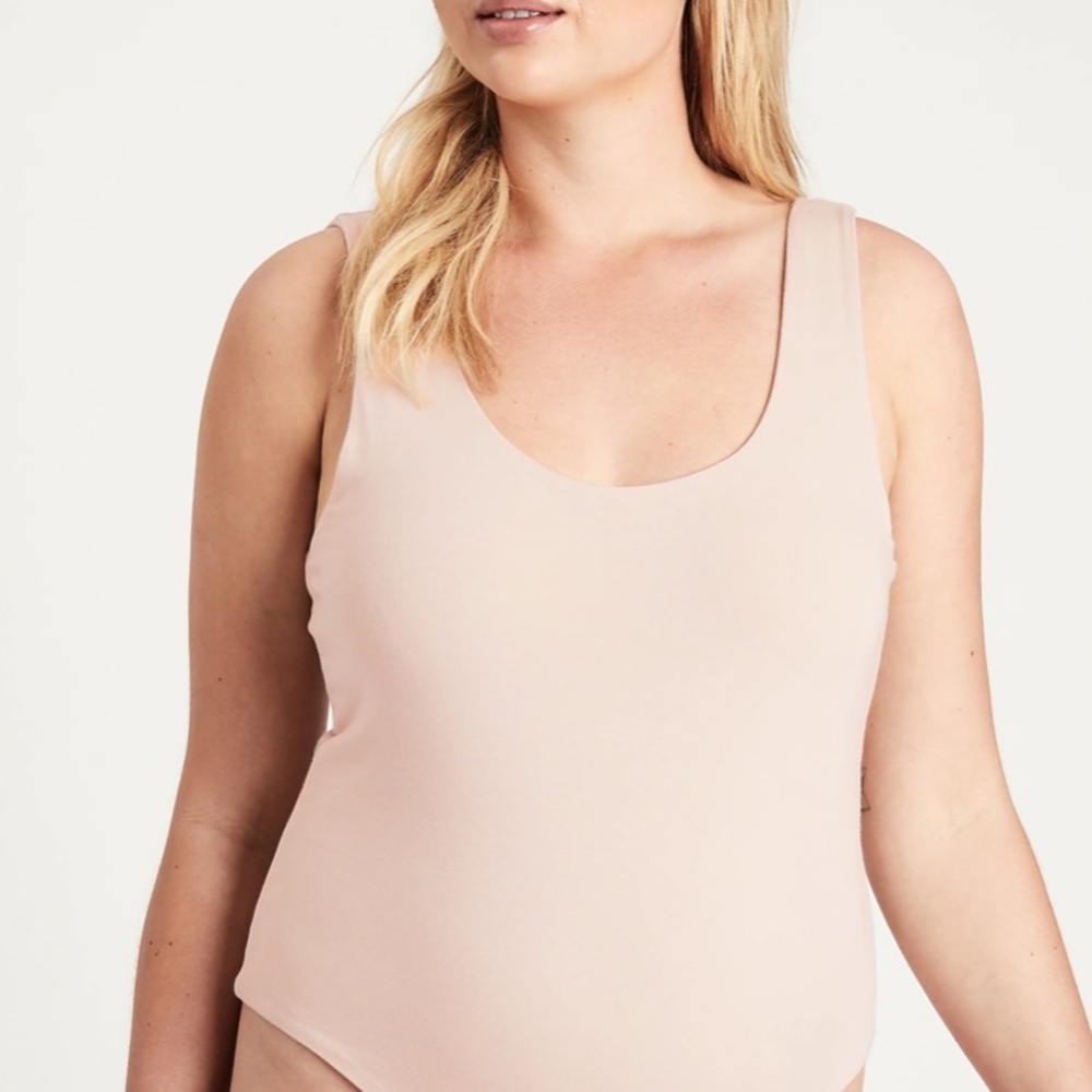 NWT Banana Republic scoop neck thong bodysuit